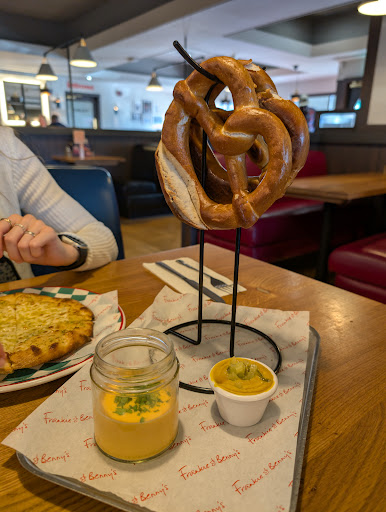 Photo of Frankie & Benny's - Pride Park, Derwent Parade, Derby DE24 8BW
