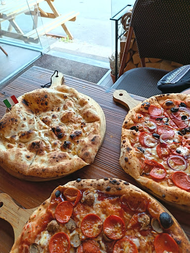 Photo of Antico Forno Wigan - 121 Ormskirk Rd, Newtown, Wigan WN5 9EA