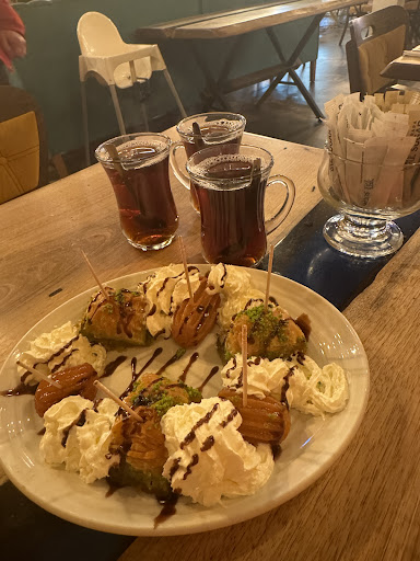 Photo of Woody Grill - Harrow Wealdstone - 91-92 High St, Harrow HA3 5DL