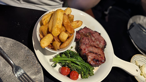 Photo of Lavish - 128, 130 High St, Stevenage SG1 3DB