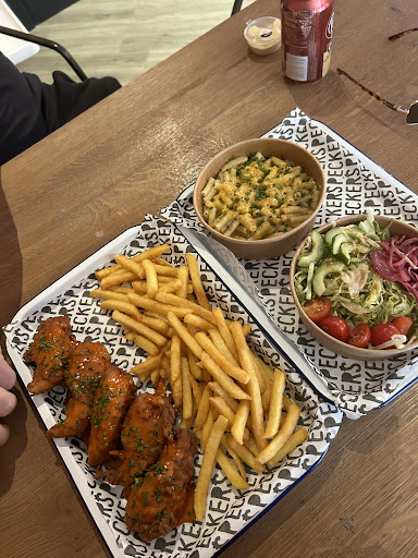 Photo of Peckers Stevenage - Hamilton house, Bragbury End, Stevenage SG2 8UP