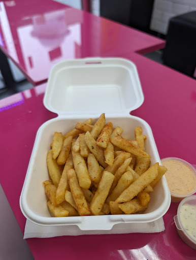 Photo of STREET GUYS - 67 Wellington Rd S, Stockport SK1 3RU