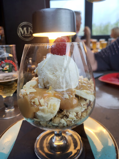 Photo of Manjaros Restaurant Ingleby Barwick - Lullingstone Cres, Ingleby Barwick, Thornaby, Stockton-on-Tees TS17 5GJ