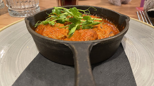 Photo of Tomahawk Steakhouse - Yarm - 32-34 High St, Yarm TS15 9AE