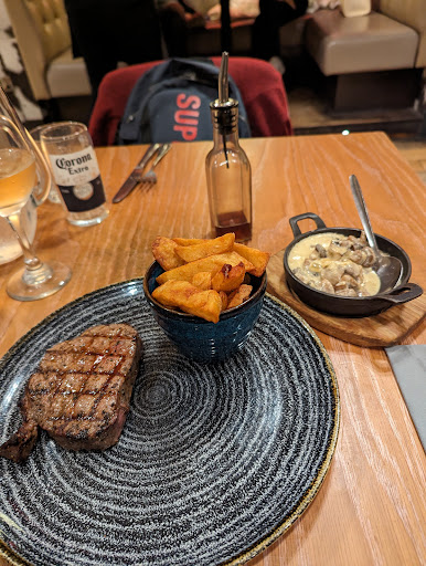 Photo of Tomahawk Steakhouse - Yarm - 32-34 High St, Yarm TS15 9AE