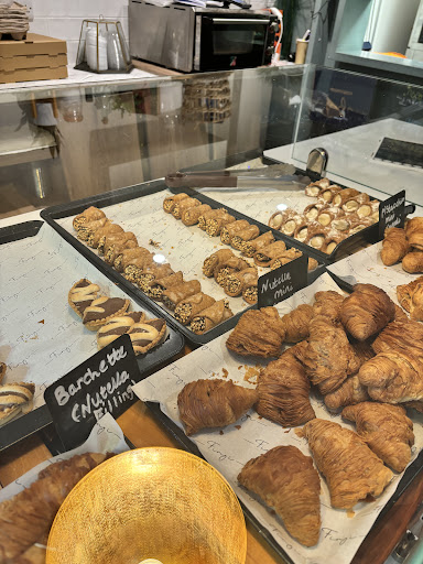 Photo of Finzi - 80 High St, Yarm TS15 9AH