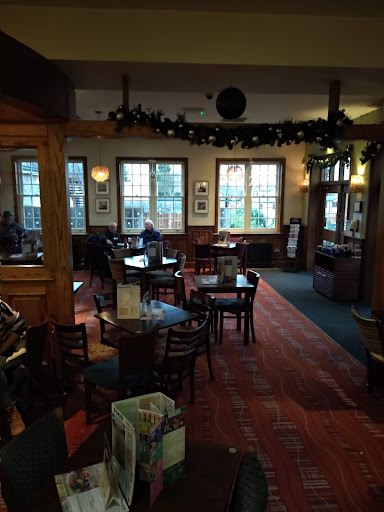 Photo of Willow Tree - JD Wetherspoon - 101 Ipswich St, Stowmarket IP14 1BB