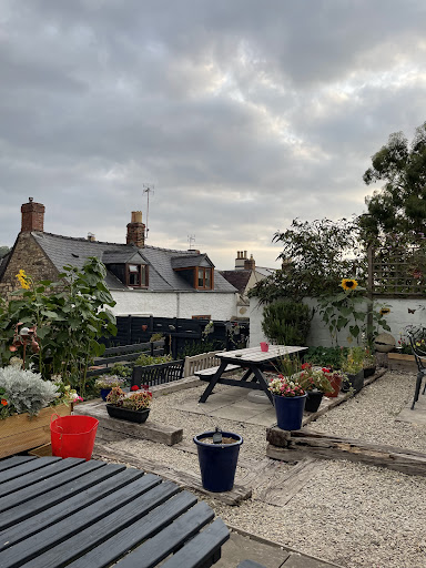 Photo of Bisley House Bar and Grill - Middle St, Stroud GL5 1DZ