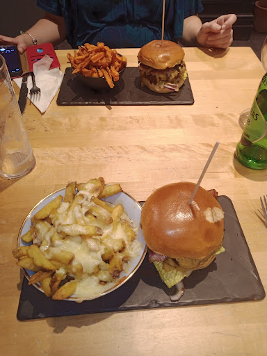 Photo of Bisley House Bar and Grill - Middle St, Stroud GL5 1DZ