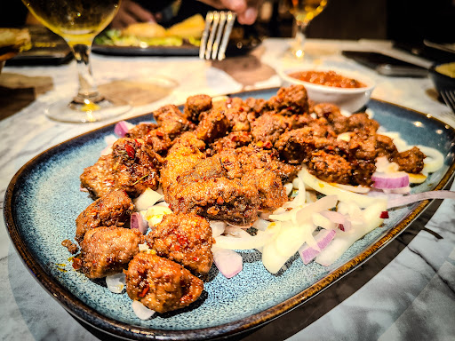 Photo of The Shiish - 5 Market Hill, Halstead CO9 2AR