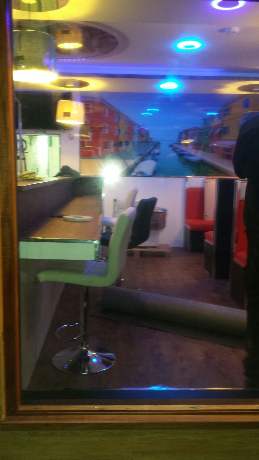 Photo of USA Chicken Swadlincote - 77 High St, Swadlincote DE11 8JA