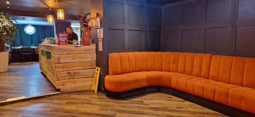 Photo of Monmos Peri Peri Grill - Burton - 63-65 New St, Burton upon Trent, Burton-on-Trent DE14 3QY