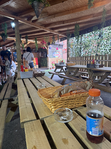 Photo of La Sandy - 34 Kimberworth Rd, Rotherham S61 1AE