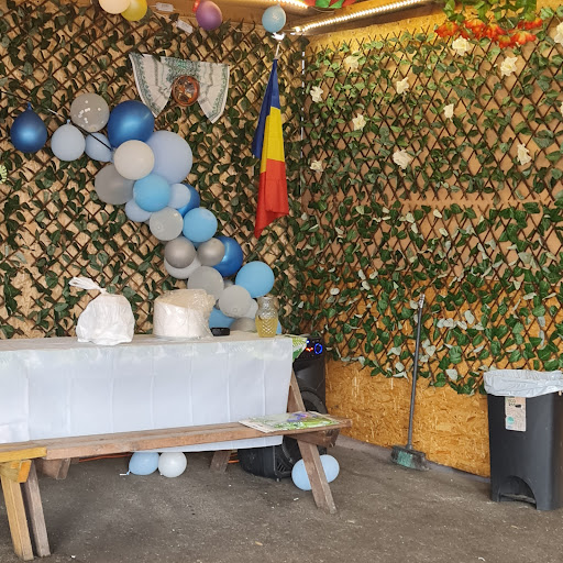 Photo of La Sandy - 34 Kimberworth Rd, Rotherham S61 1AE