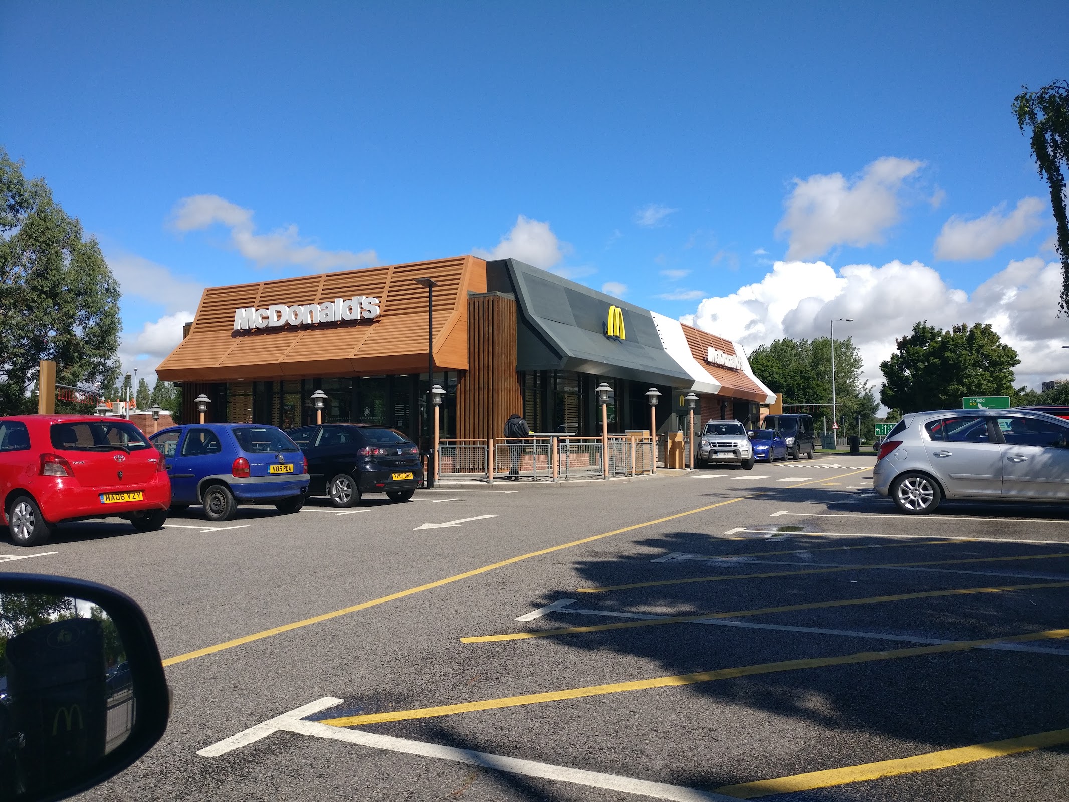 Photo of McDonald's - Ventura Retail Park, Bitterscote Dr, Tamworth B78 3HD