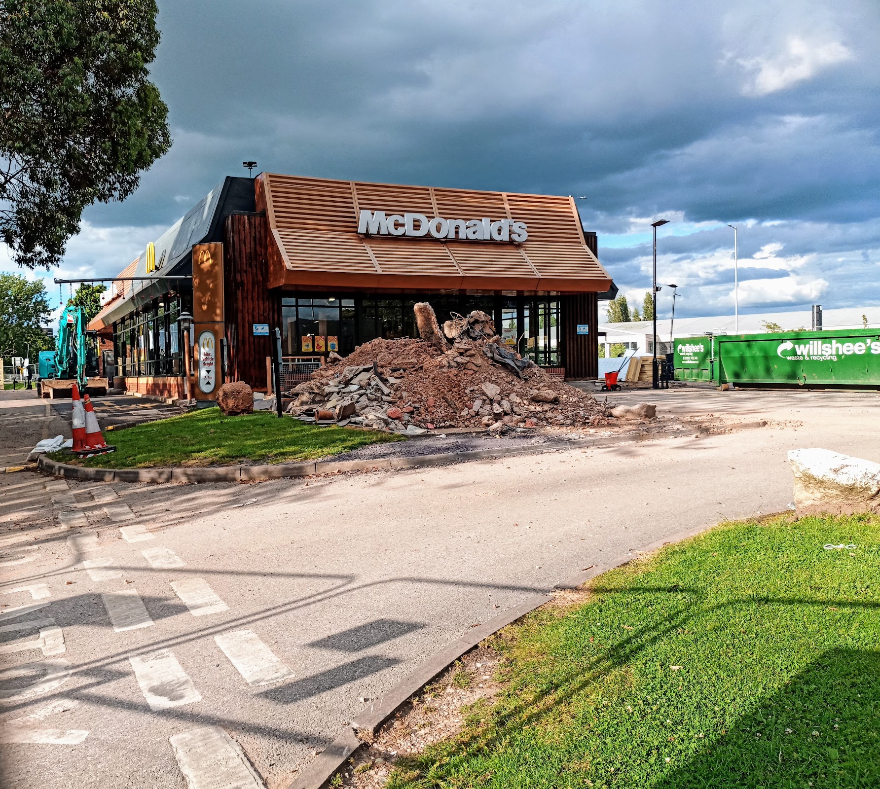 Photo of McDonald's - Ventura Retail Park, Bitterscote Dr, Tamworth B78 3HD