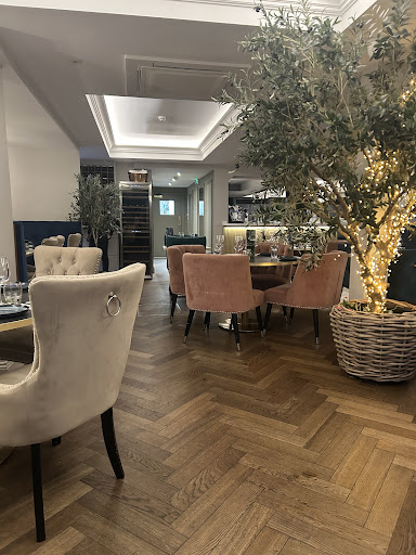 Photo of Zeitoun Claygate - The Grn, leonard's Road, Claygate, Esher KT10 0JQ