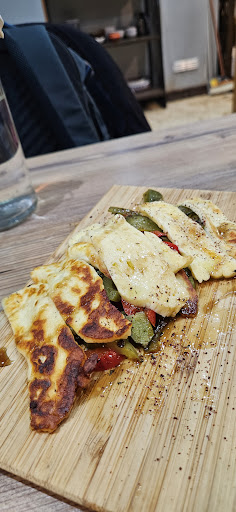 Photo of Sidra - Teddington - 5 Church Rd, Teddington TW11 8PF