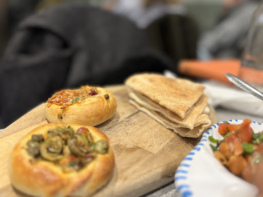 Photo of Sidra - Twickenham - 8 York St, Twickenham TW1 3LD