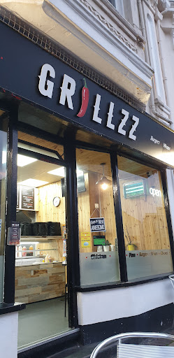 Photo of TEİGNMOUTH KEBAB & PIZZA HOUSE - 8 Triangle Park, Teignmouth TQ14 8AU