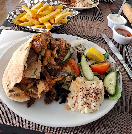 Photo of Mo's Diner - 11 Victoria St, Paignton TQ4 5DH