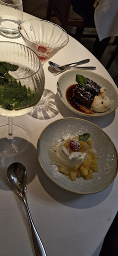 Photo of Bartellas - Wrotham Rd, Meopham, Gravesend DA13 0JE