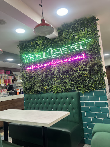 Photo of Yaadgaar Bakeries & Restaurant Reading - 465 Oxford Rd, Reading RG30 1HD