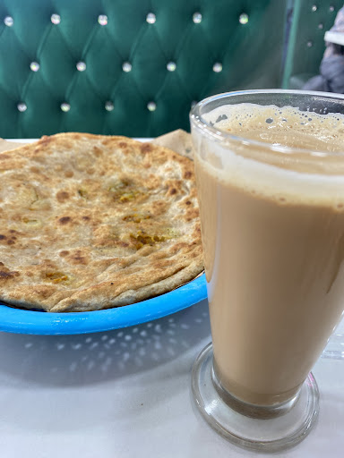 Photo of Yaadgaar Bakeries & Restaurant Reading - 465 Oxford Rd, Reading RG30 1HD