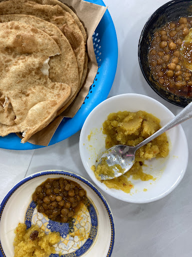 Photo of Yaadgaar Bakeries & Restaurant Reading - 465 Oxford Rd, Reading RG30 1HD