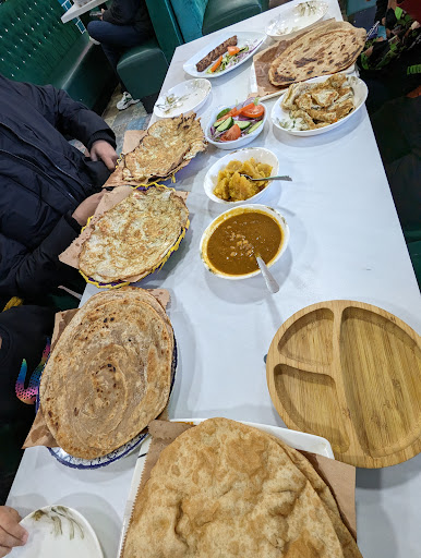 Photo of Yaadgaar Bakeries & Restaurant Reading - 465 Oxford Rd, Reading RG30 1HD