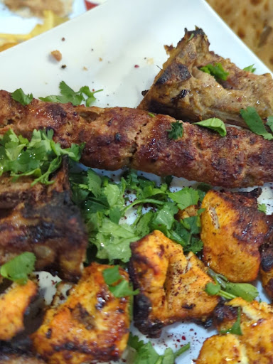 Photo of Da Village Afghan Restaurant - 387 Oxford Rd, Reading RG30 1HA