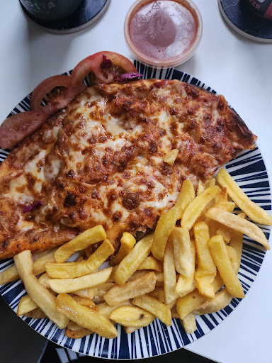 Photo of Papa Jaffer's turkish kebab & pizza House - 21 Great Jct St, Leith, Edinburgh EH6 5HX