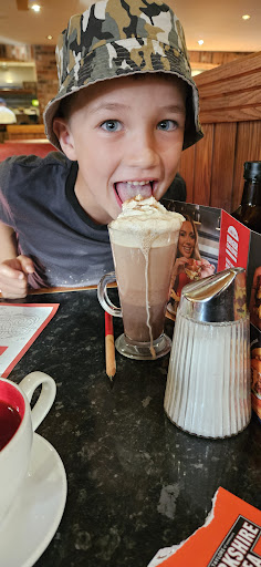 Photo of Frankie & Benny's - Trentham Gardens Cl, Stone Rd, Trentham, Stoke-on-Trent ST4 8AX