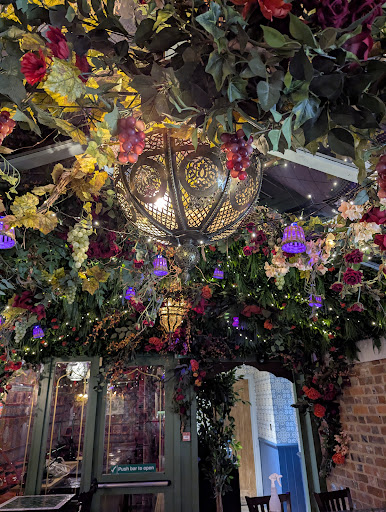 Photo of Tarboush Tring - 50 High St, Tring HP23 5AG