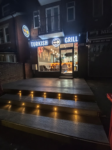 Photo of Grill & Bun - 85 Broad St, Chesham HP5 3EF