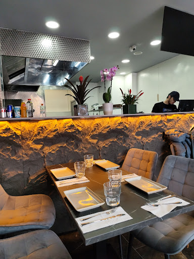 Photo of Grill & Bun - 85 Broad St, Chesham HP5 3EF