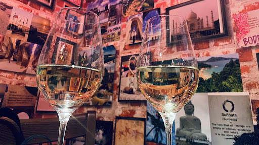 Photo of Istanbul Meze & Grill Bar - 31 High St, Wendover, Aylesbury HP22 6DU