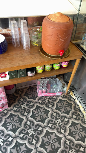 Photo of Mini Hiba - Golden Parade, 6 Wood St, London E17 3HU