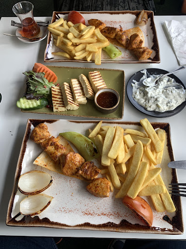 Photo of Güneş Restaurant - 328 Hoe St, London E17 9PX