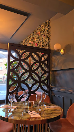 Photo of Alex's Place - 227 Barking Rd, London E6 1LB