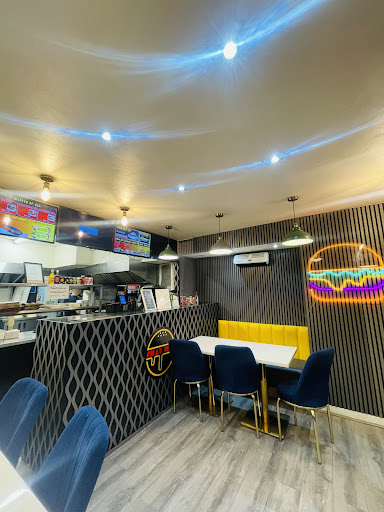 Photo of PHAT BITE Chingford - 102 Chingford Mount Rd, London E4 9AA