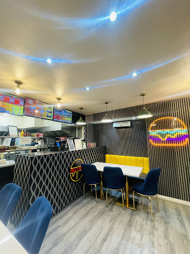 Photo of PHAT BITE Chingford - 102 Chingford Mount Rd, London E4 9AA