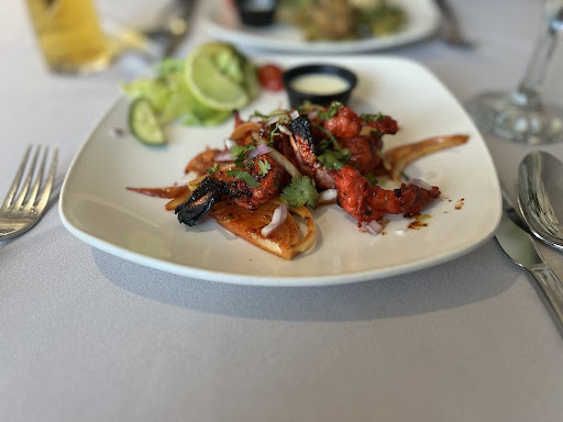 Photo of Vivaanta Indian Restaurant & Bar - 54 West St, Warwick CV34 6AN