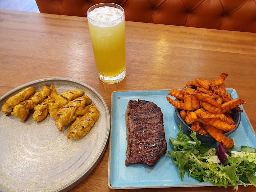 Photo of Roosters Piri Piri - Portsmouth - 42 London Rd, North End, Portsmouth PO2 0LN