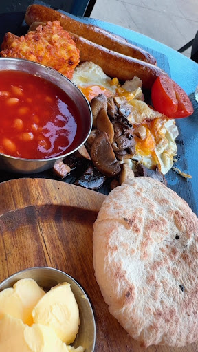 Photo of Krunch Cafe & Restaurant - 3 Haydock Grn, Northolt UB5 4AP