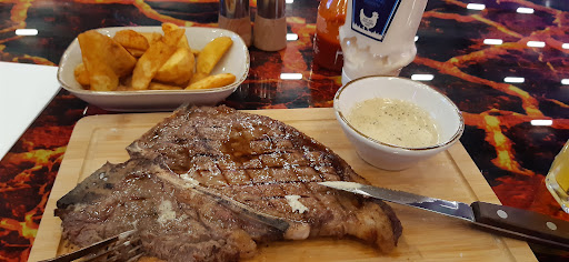 Photo of Reves Bistro - 136 High St, London HA3 7AL