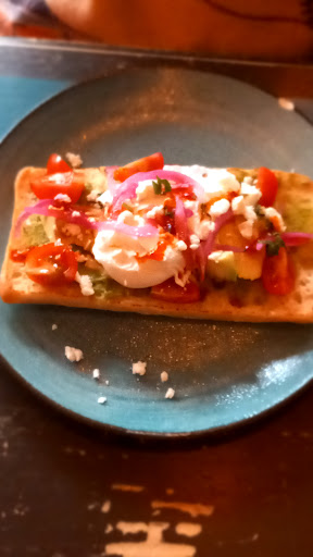 Photo of Fosso Lounge - 41 High St, Wells BA5 2AE