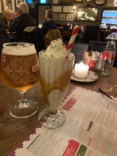 Photo of Fosso Lounge - 41 High St, Wells BA5 2AE