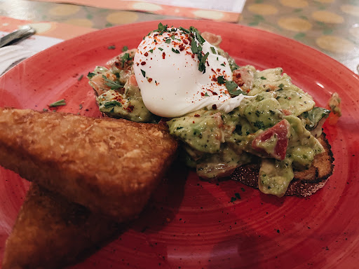 Photo of Fosso Lounge - 41 High St, Wells BA5 2AE