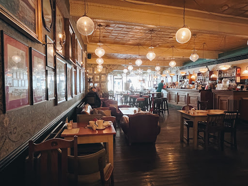 Photo of Fosso Lounge - 41 High St, Wells BA5 2AE